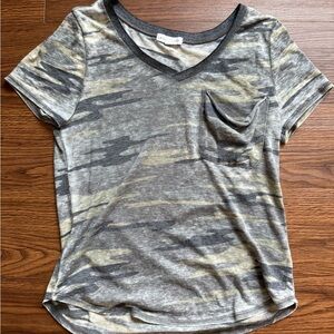 Socialite Gray and Blue Fitted Short Sleeve T-Shirt